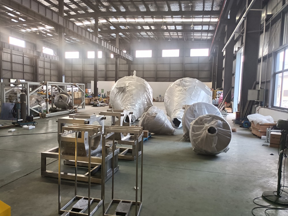 全球首款鈉電池電車完成交付    鈉電生產(chǎn)線設(shè)備廠家有話說