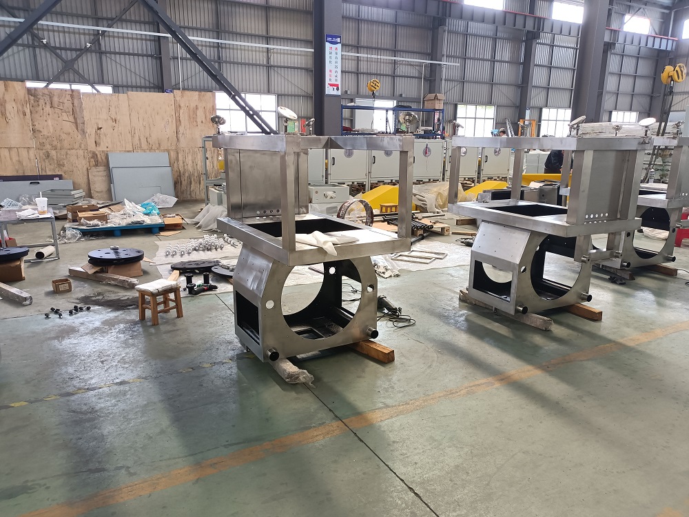 又一超級(jí)電池工廠將擴(kuò)建  磷酸鐵鋰生產(chǎn)線設(shè)備廠家有話說(shuō)